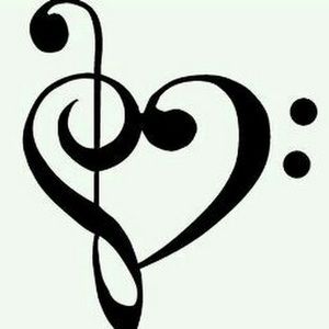 Meet your Posher, Yollie